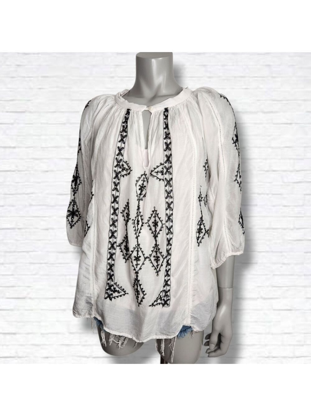 Melissa Odabash "Aliya" Black Embroidered White Tunic Shirt O/S